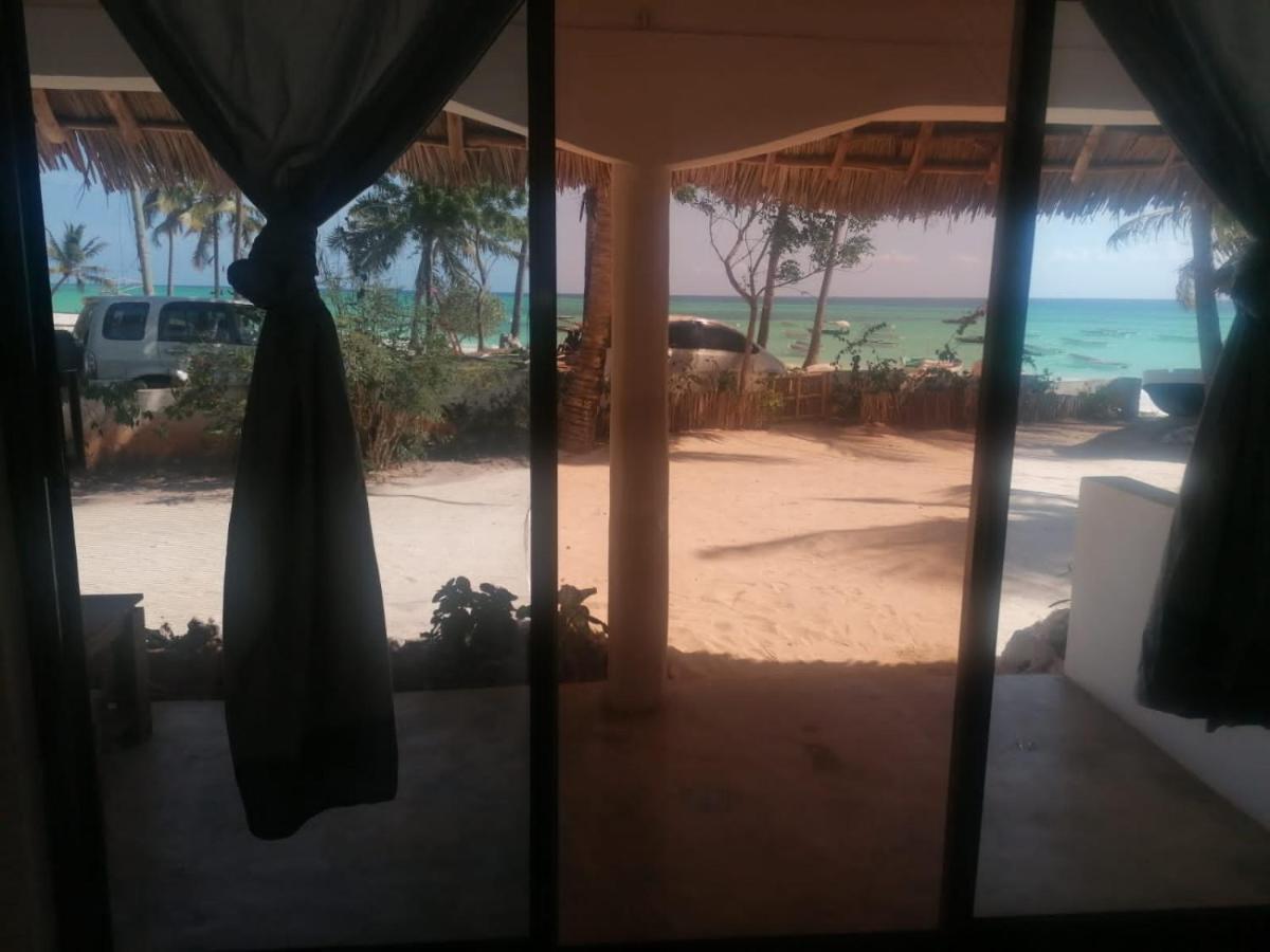 Hotel Maua Beach Kizimkazi Esterno foto