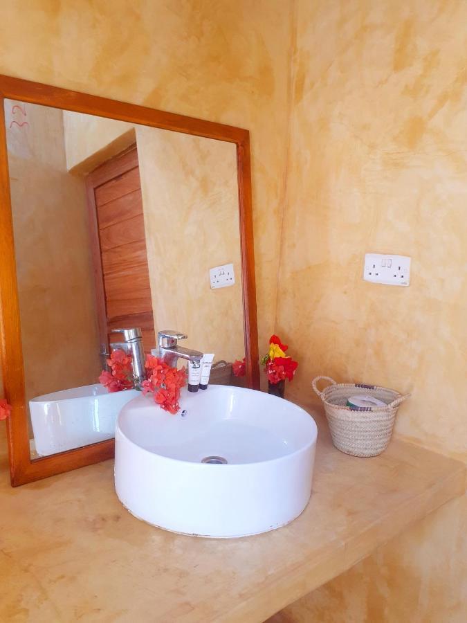 Hotel Maua Beach Kizimkazi Esterno foto